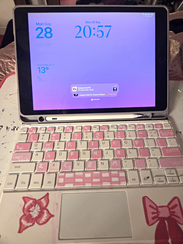 Compact wired keyboard - compact,
