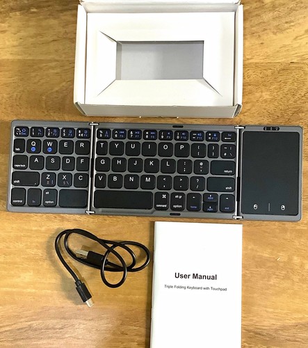 Triple folding keyboard with - folding,